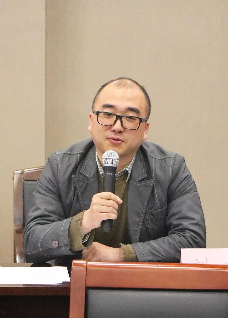 邯郸磁县一中教师、河北省画院版画院研究员 刘根先生